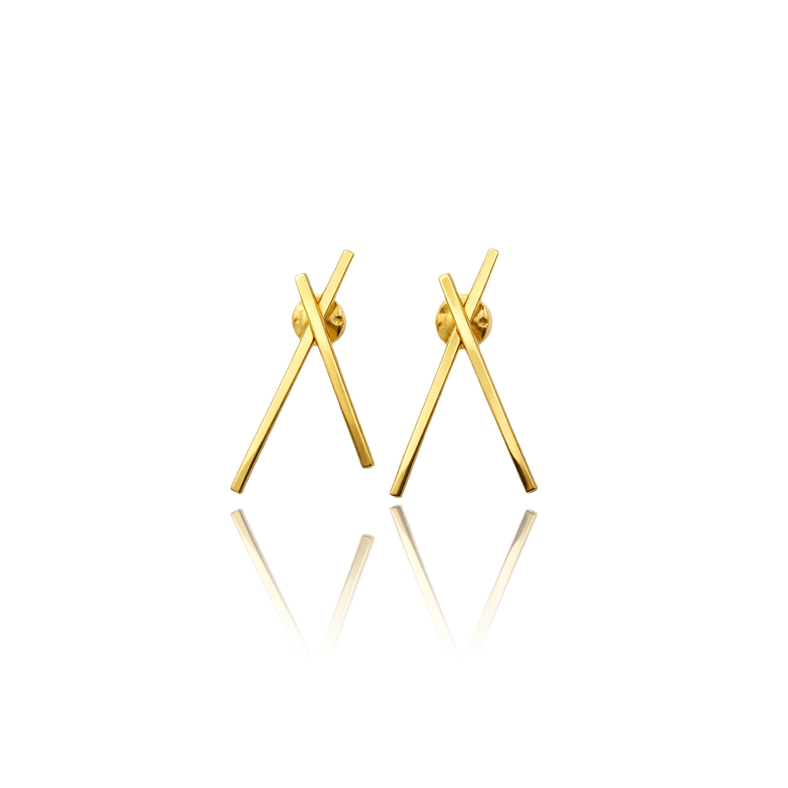 Nine earrings N.4