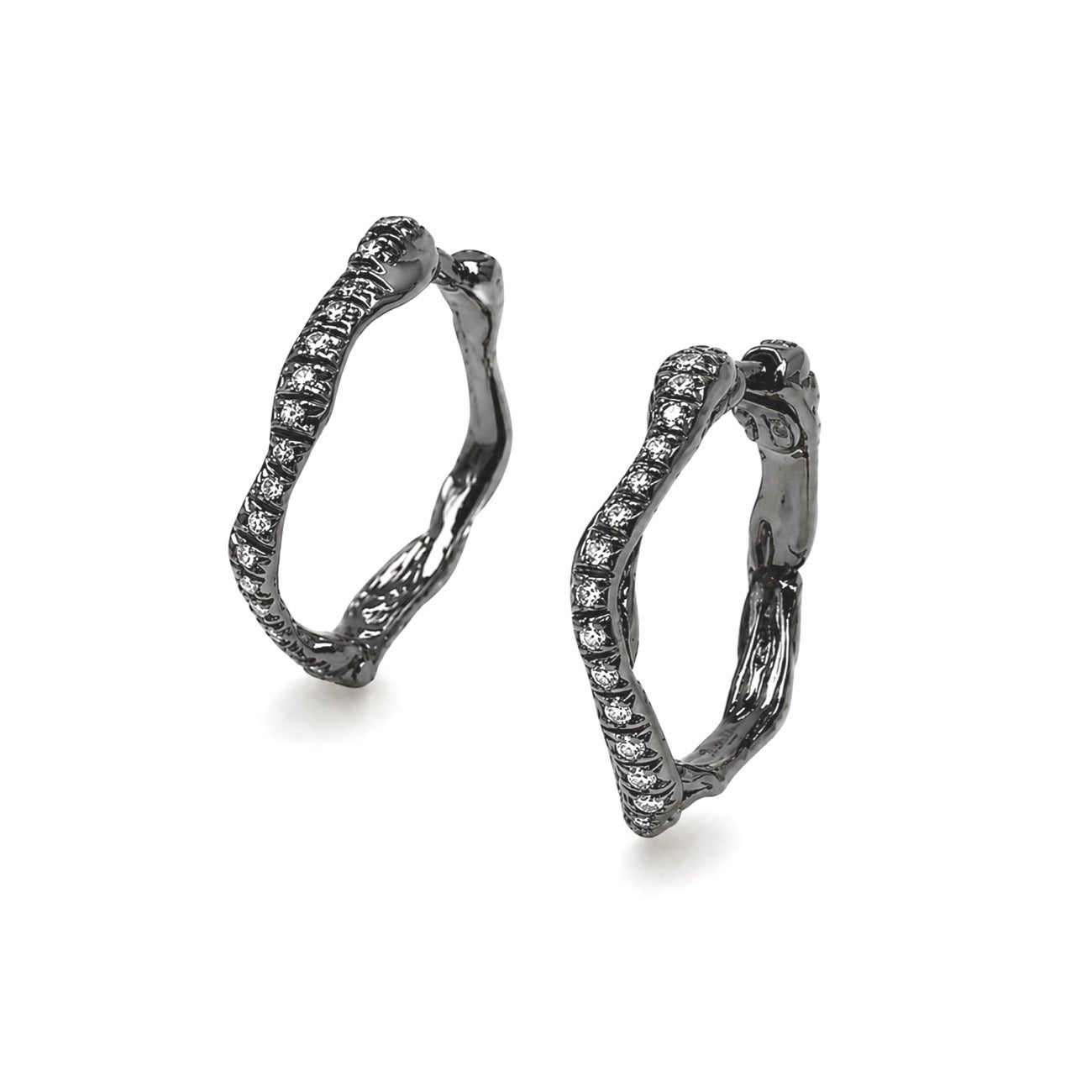 18kt Gold Fluid Hoops Earrings