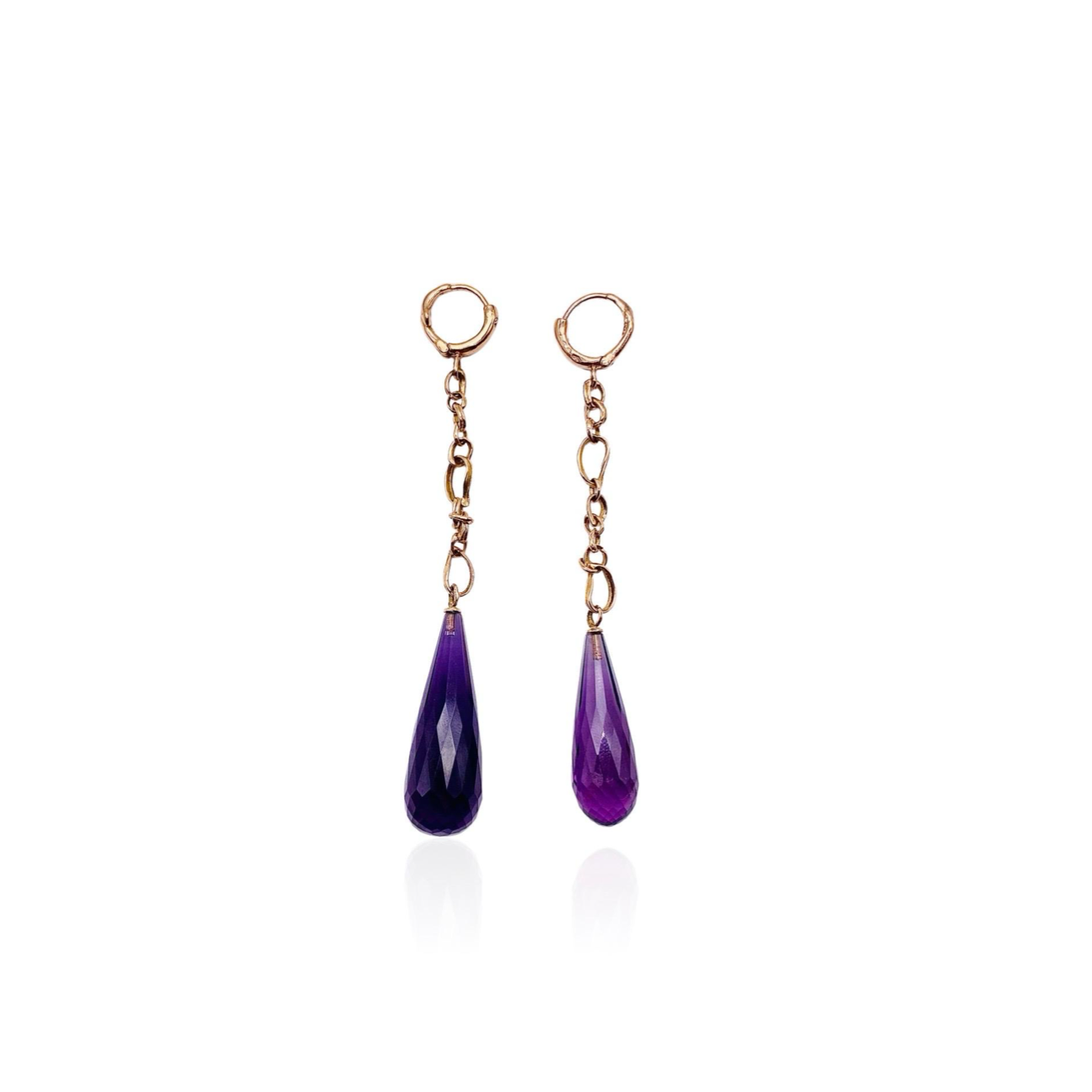 18 kt rose gold earrings with dark amethyst