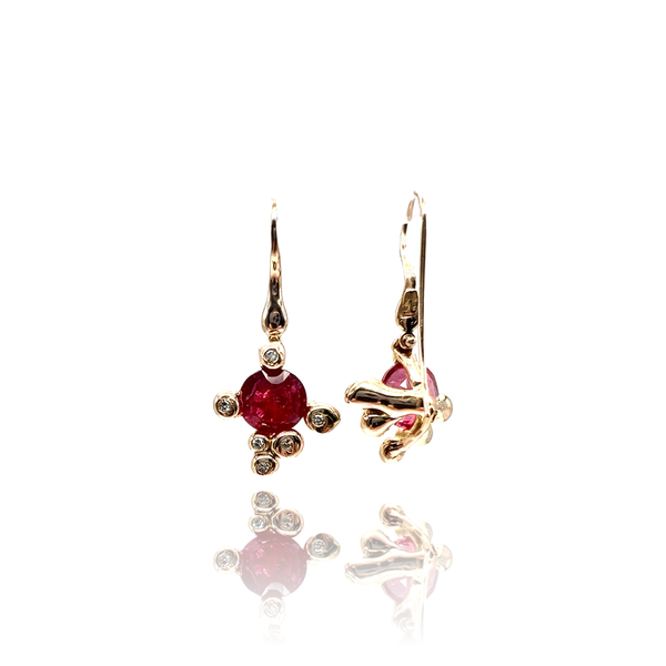 18kt Gold Earrings with red Tourmaline and diamonds