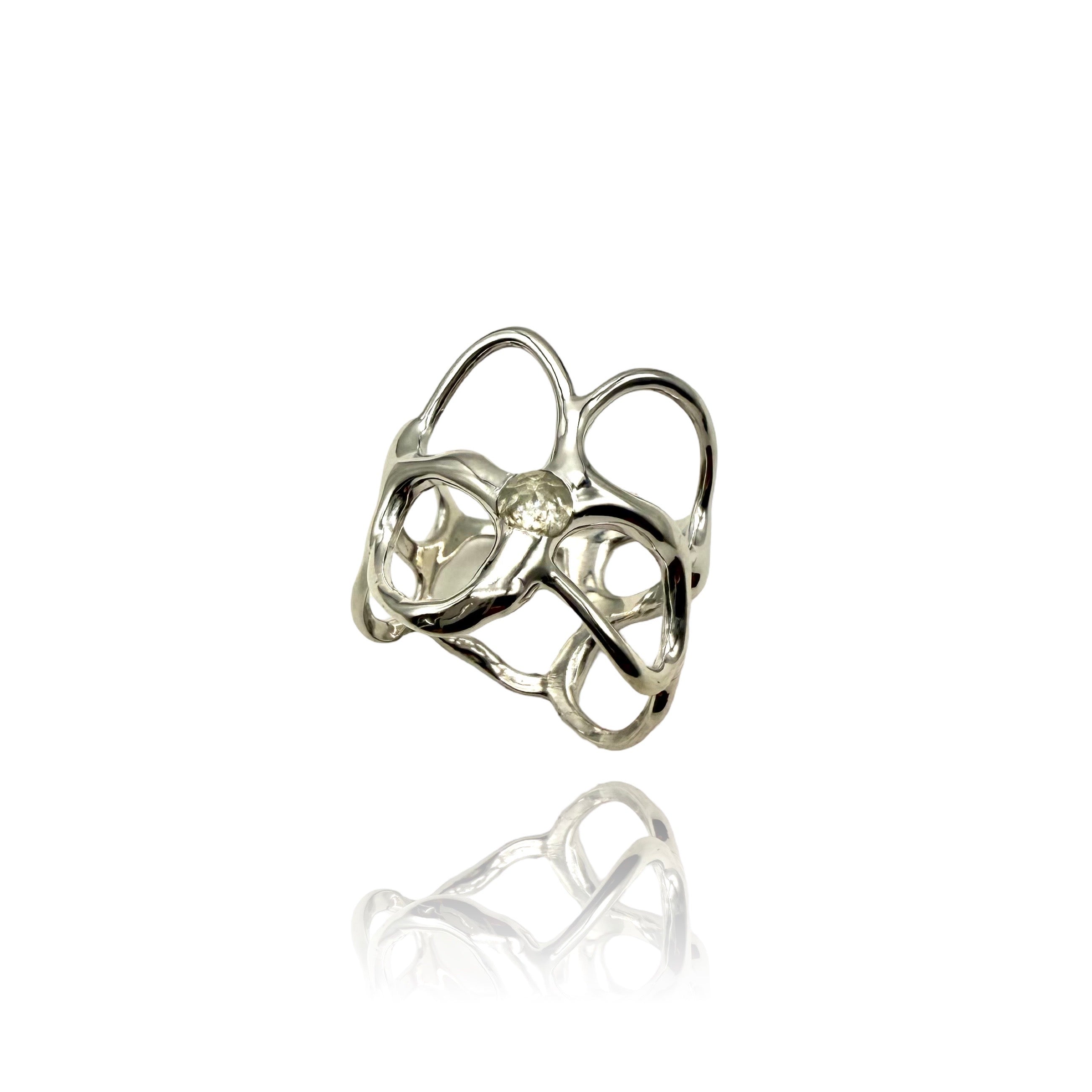 Puffy Reticolo ring in Silver white rhodium plated with icy Diamond