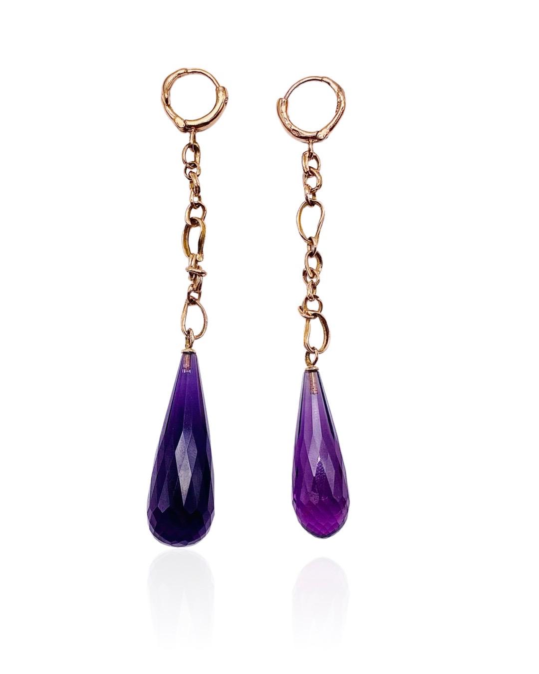 18 kt rose gold earrings with dark amethyst