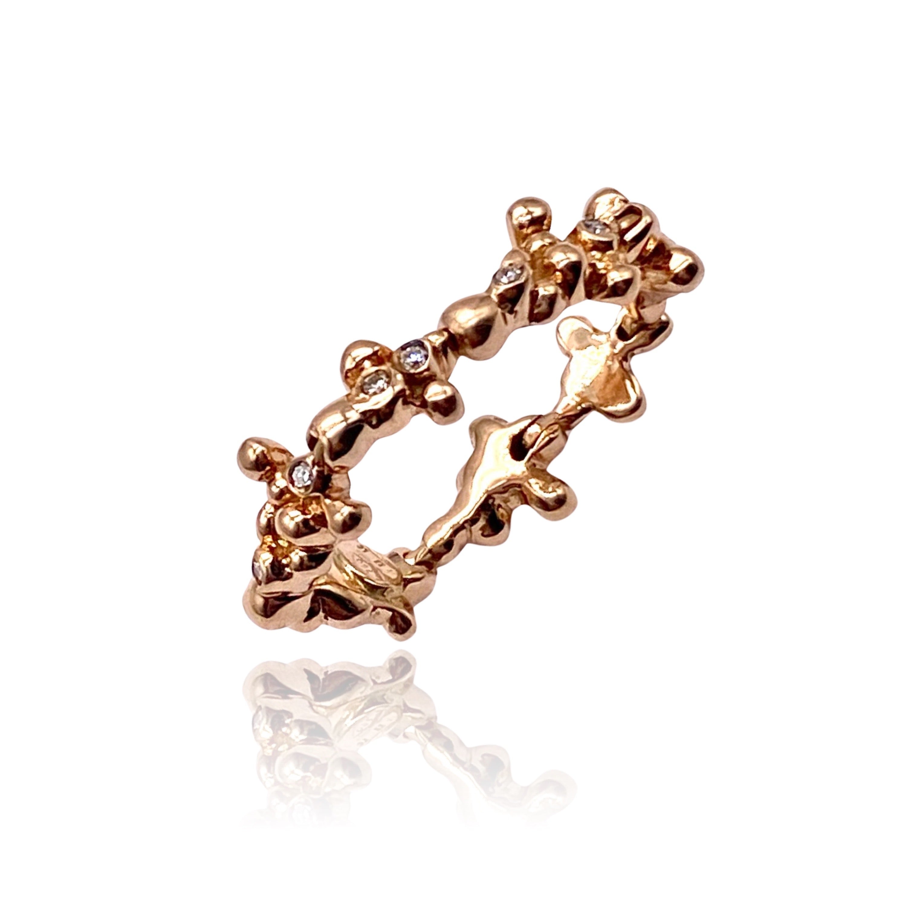 18kt Gold Parrucchini Ring with Diamonds