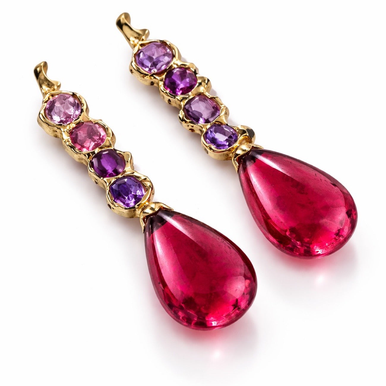 18kt Rose Gold Earring with sapphires and red tormalines