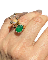 18kt Gold Oval Emerald Ring