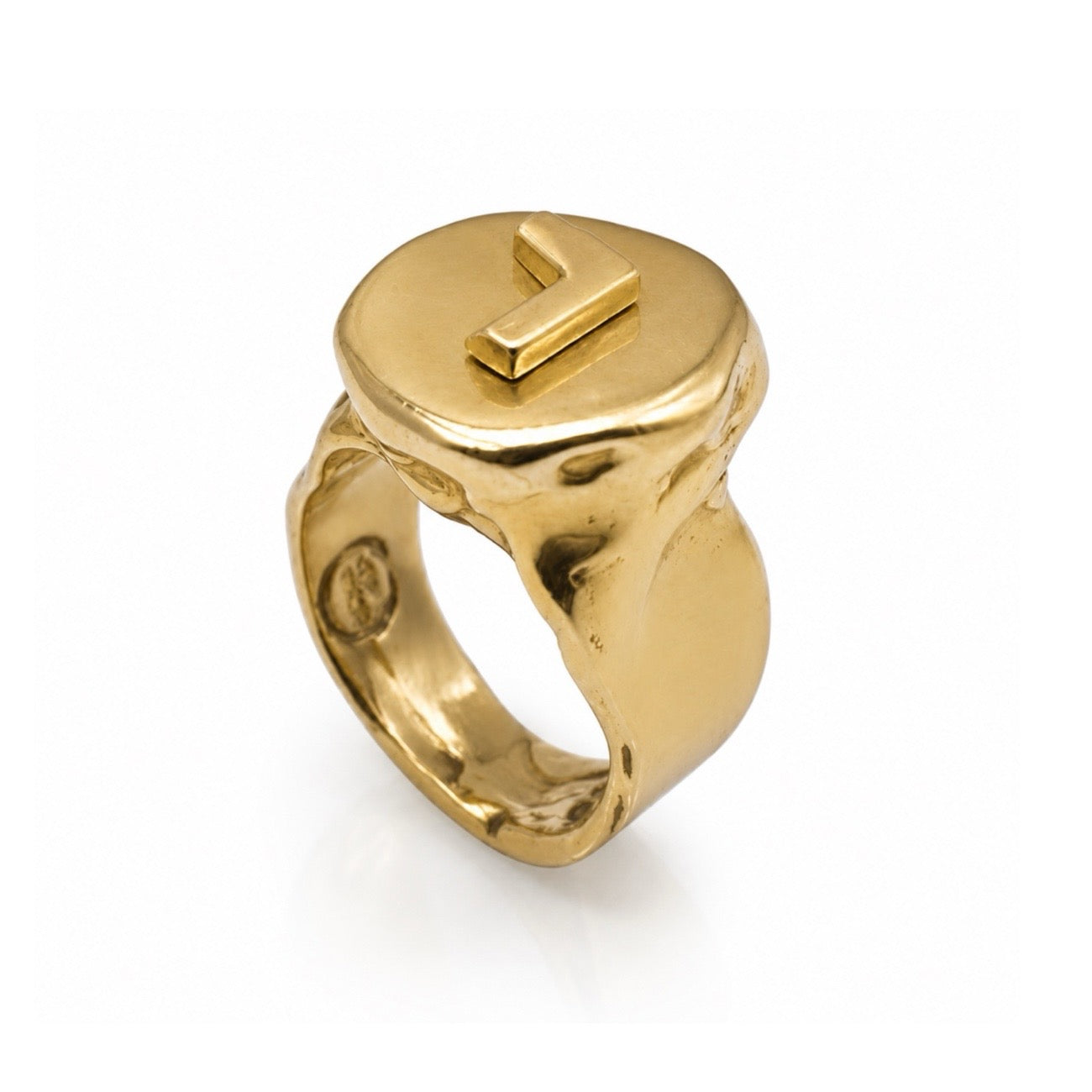 Yellow Gold Round Chevalier Ring
