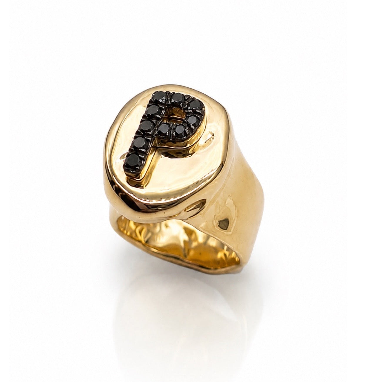 Yellow Gold Round Chevalier Ring
