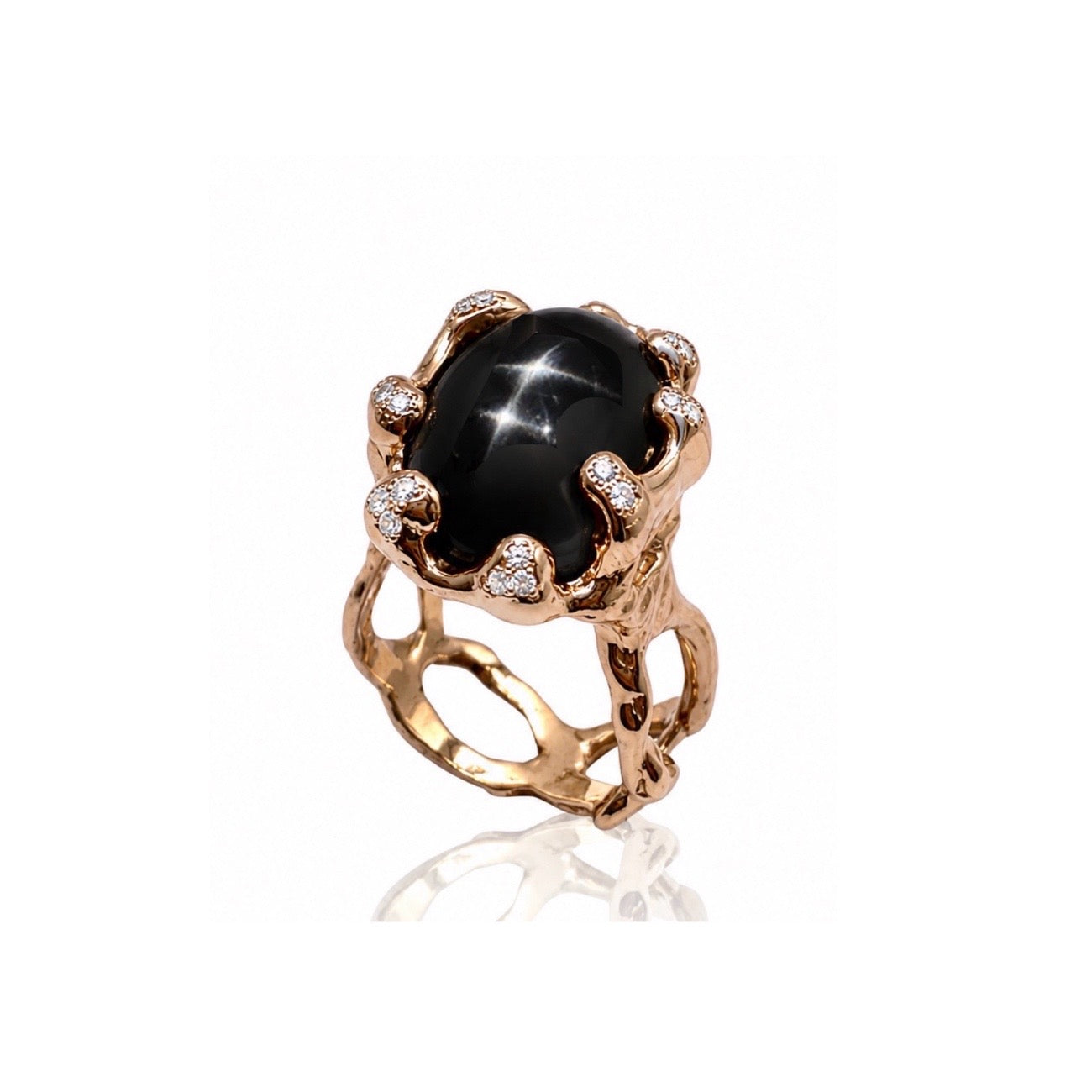 18kt Gold Petite Quercus Ring with Star Diopside and diamonds