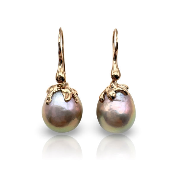 18 kt Rose Gold Big Freshwater Rose  pearls