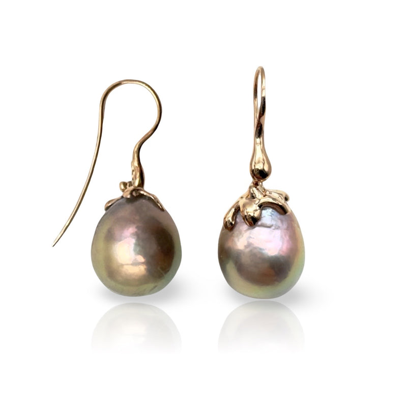 18 kt Rose Gold Big Freshwater Rose  pearls