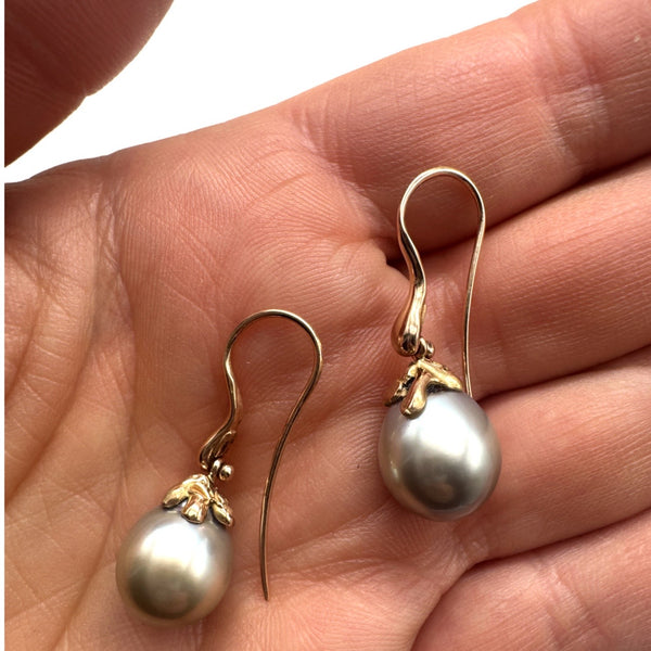 18kt Rose Gold Organic Earrings with Tahitian grey gold  pearls 11mm