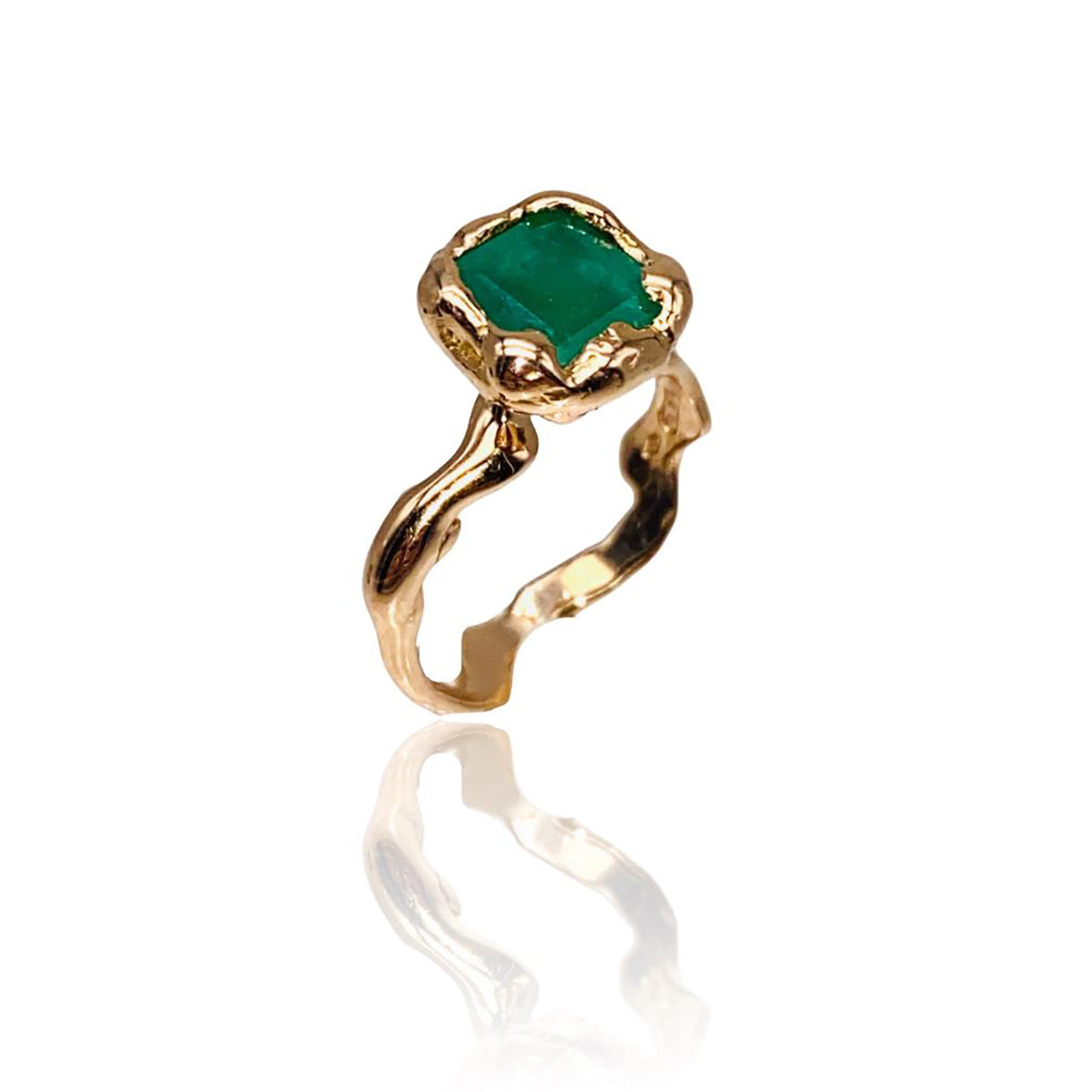 18kt Gold Emerald Ring