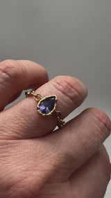 Micro micro Ring with Tanzanite