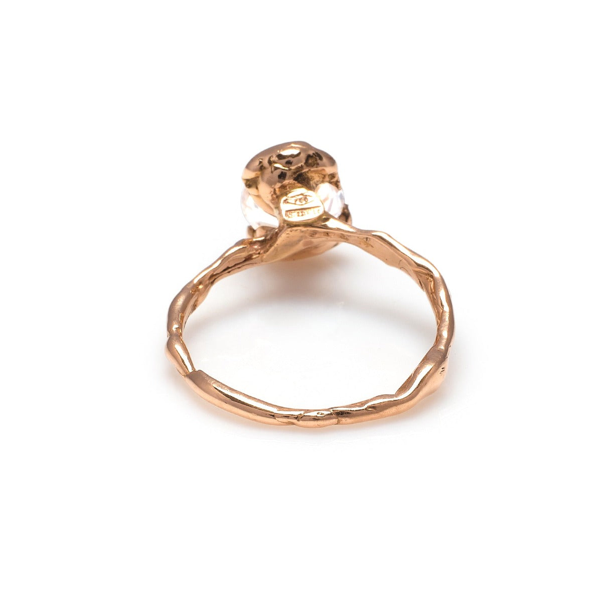 Solitary Ring With Natural Zircon