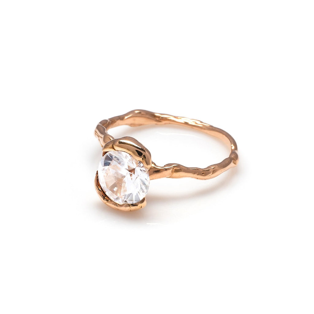 Solitary ring with Natural Zircon