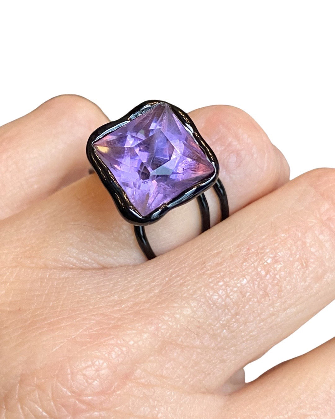 Silver Ring Plated with Black Enamel and Amethyst