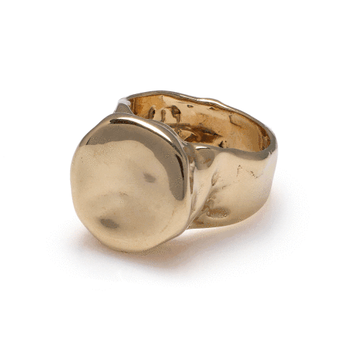 Yellow Gold Round Chevalier Ring